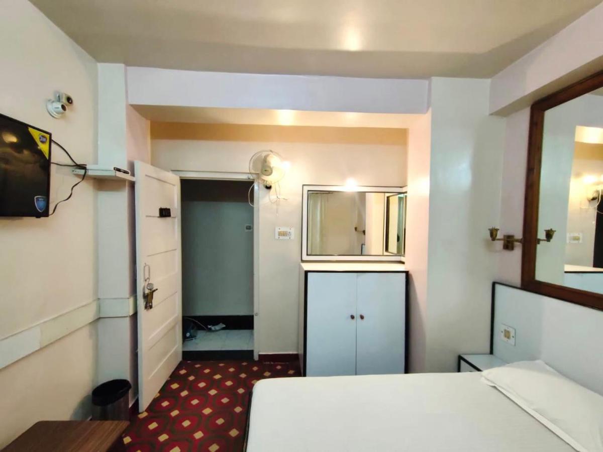 The Travelista Shimla Bed & Breakfast Bagian luar foto
